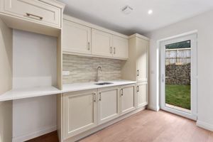 Photo 9- click for photo gallery